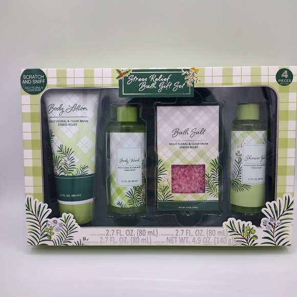 unbranded Other - Stress Relief Bath Gift Set | 4-Piece Spa Bundle | Holly Floral & Clear Musk NIB